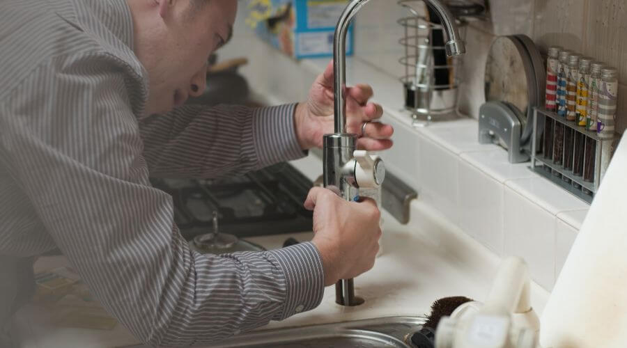 Professional sink repair in Bridgeport, NY